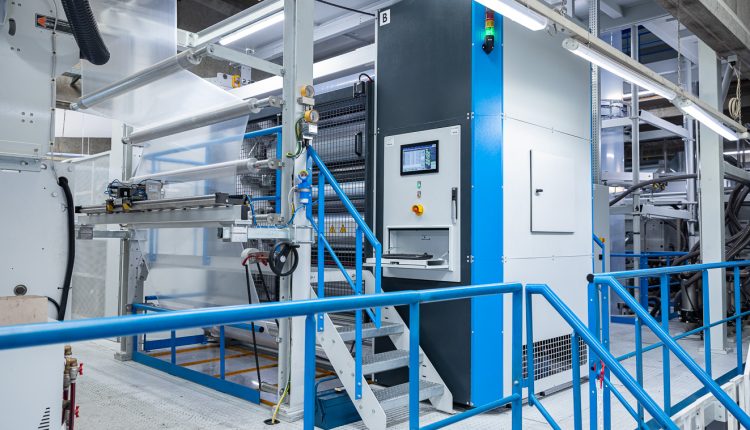 The new 7-layer blown film line with inline MDO from Hosokawa Alpine installed at ManuliTech near Milan.