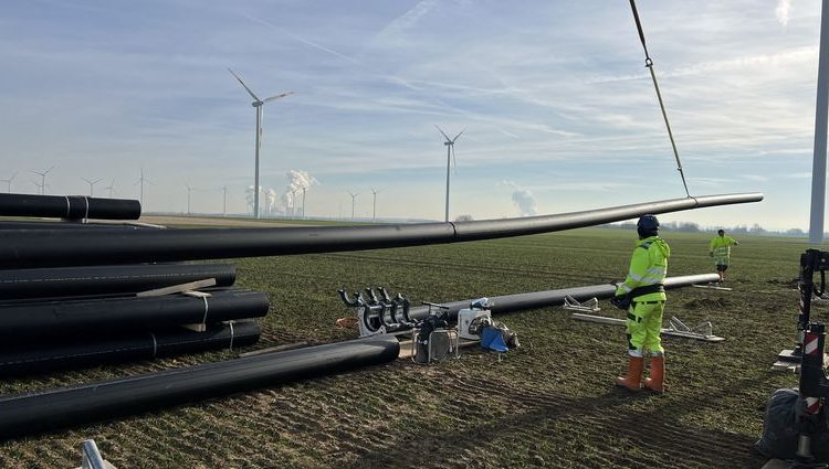 To counter the effects of climate change, a new irrigation system for optimised water resource management has recently been laid in Bedburg-Pütz.